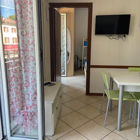 Di Garda Lägenhet Peschiera del Garda
