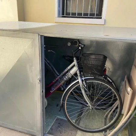 Lägenhet Di Garda Peschiera del Garda